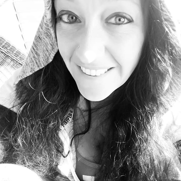 Meet your Posher, MsDependable! - Picture 3 of 15